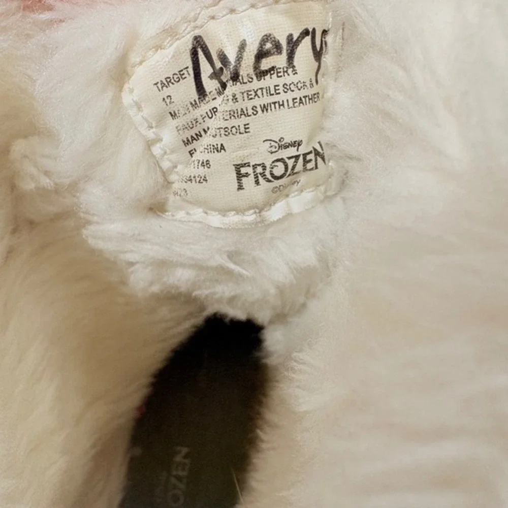 Frozen disney snow